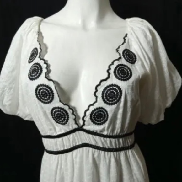 Vintage Bebe Dress (Rare Find) - Picture 4 of 8